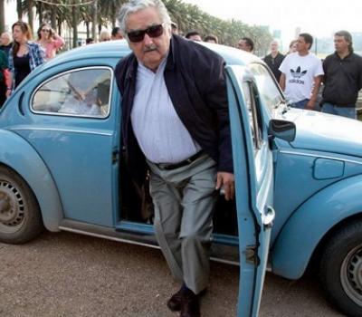mujica1.jpg